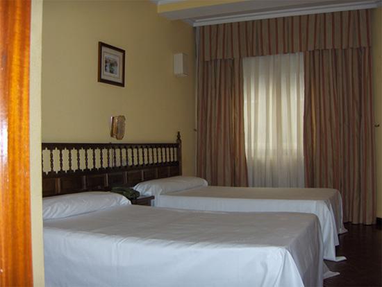 Hotel Recamar Vigo Rum bild